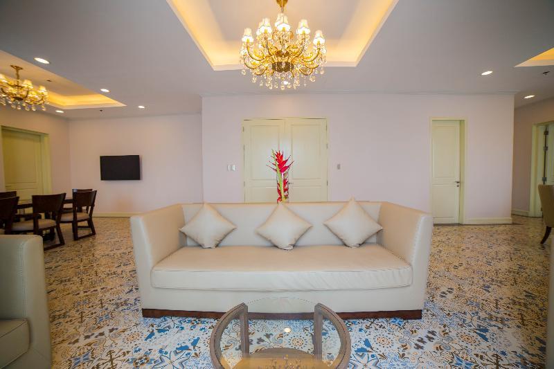 Rizal Park 5* Manila