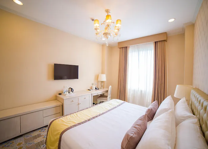 Rizal Park Hotel